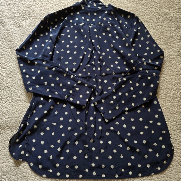 J. Crew Silk Blouse with Clock Print Size 10 - Picture 3 of 12